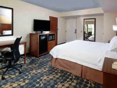 Hampton Bragg 3*