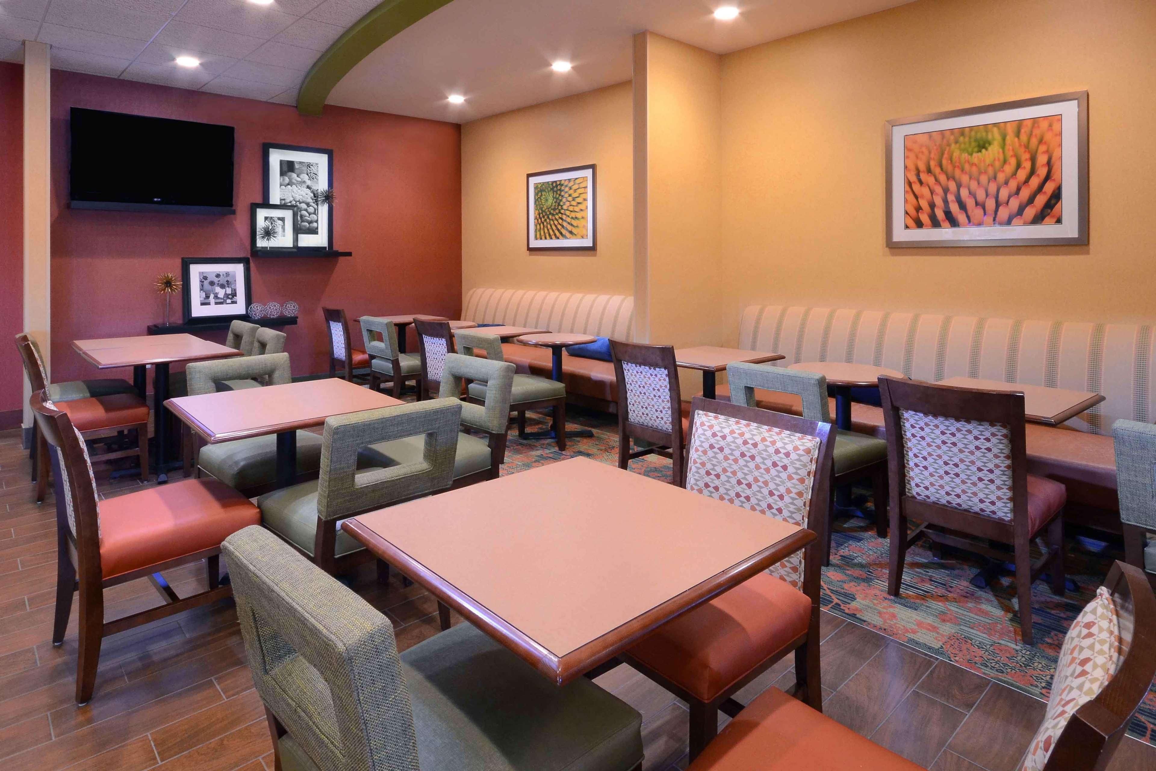Hampton Inn Fayetteville Fort Bragg